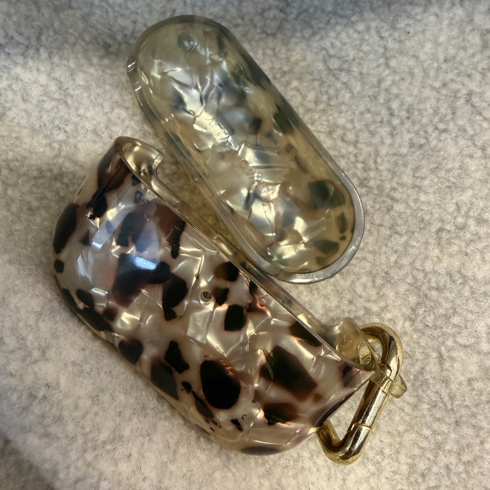 Velvet caviar AirPod pro case